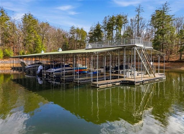 5962 Watermark Cove, Gainesville, GA 30506