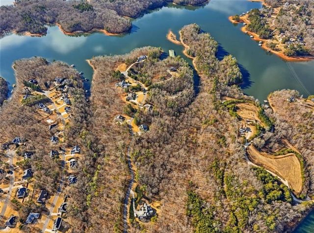 5962 Watermark Cove, Gainesville, GA 30506