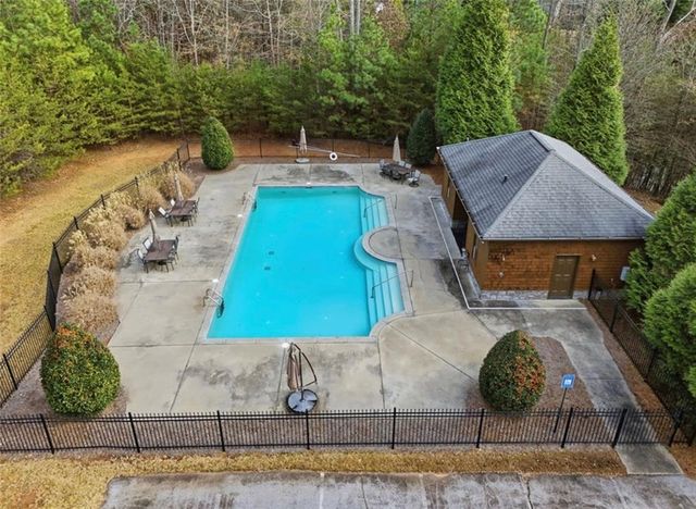 5962 Watermark Cove, Gainesville, GA 30506