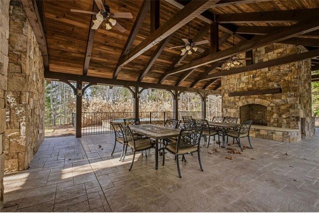 5962 Watermark Cove, Gainesville, GA 30506