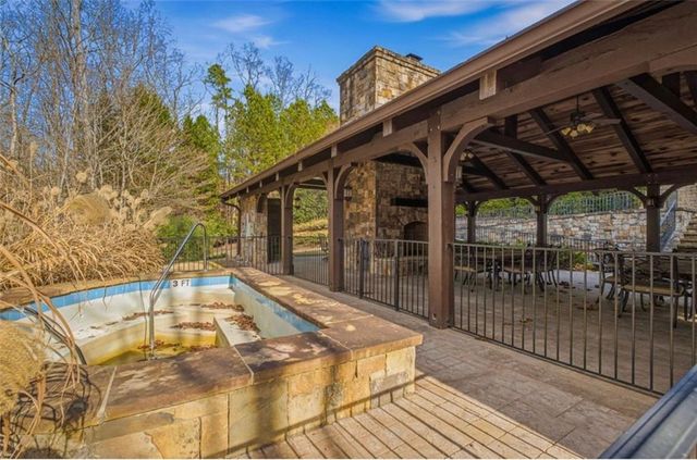5962 Watermark Cove, Gainesville, GA 30506