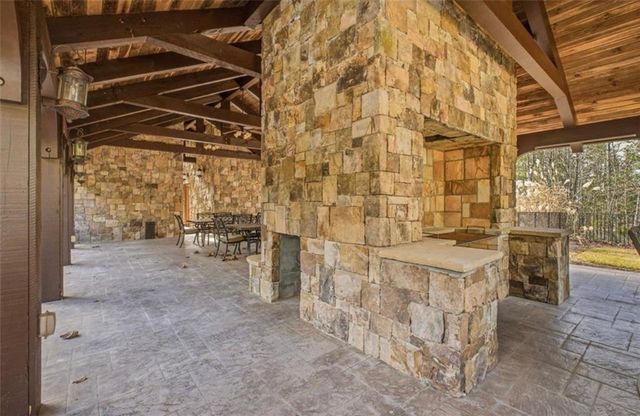 5962 Watermark Cove, Gainesville, GA 30506