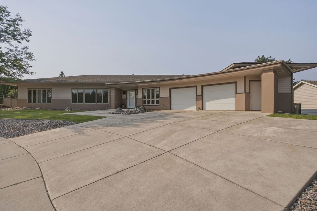 2403 Garland Drive, Missoula, MT 59803 photo 4
