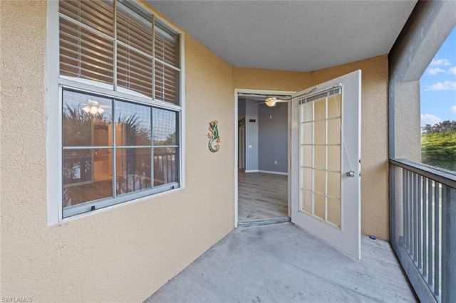 8736 River Homes LN 7304, Bonita Springs, FL 34135