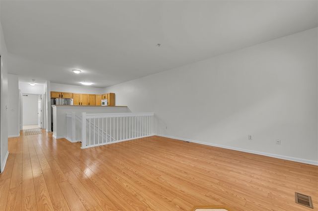 1021 Maiden Lane, Ann Arbor, MI 48105