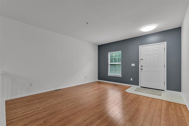1021 Maiden Lane, Ann Arbor, MI 48105