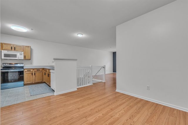 1021 Maiden Lane, Ann Arbor, MI 48105