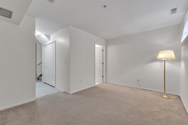 1021 Maiden Lane, Ann Arbor, MI 48105