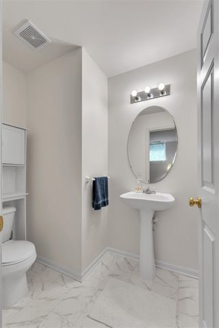 1021 Maiden Lane, Ann Arbor, MI 48105