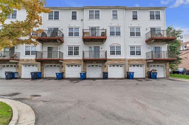 1021 Maiden Lane, Ann Arbor, MI 48105