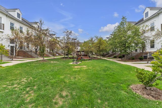 1021 Maiden Lane, Ann Arbor, MI 48105