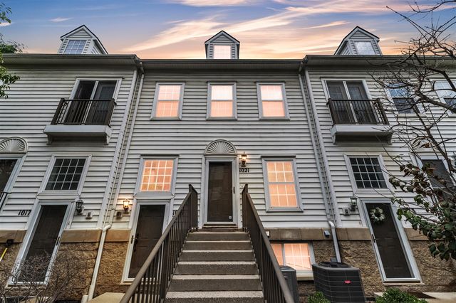 1021 Maiden Lane, Ann Arbor, MI 48105