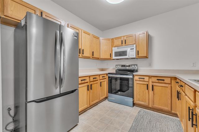 1021 Maiden Lane, Ann Arbor, MI 48105