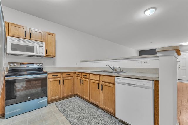 1021 Maiden Lane, Ann Arbor, MI 48105