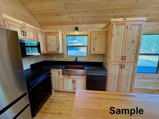124 Hideout Lane, Murphy, NC 28906