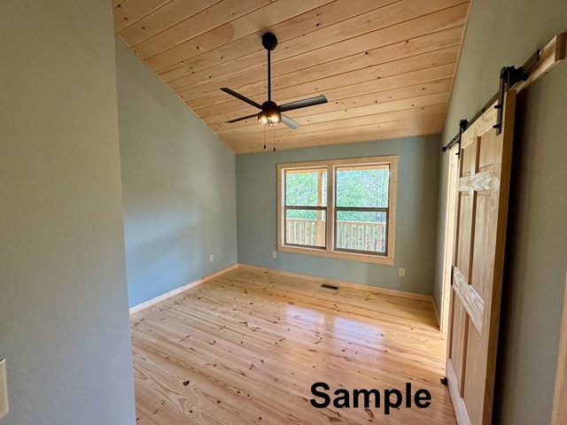 124 Hideout Lane, Murphy, NC 28906