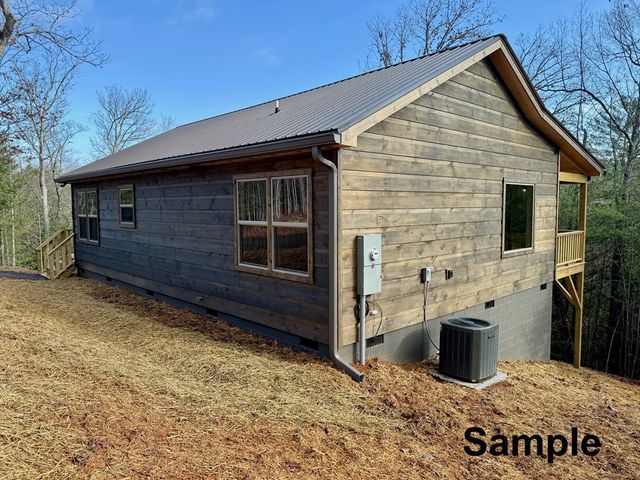 124 Hideout Lane, Murphy, NC 28906