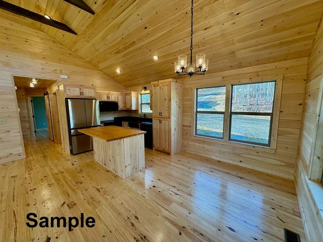 124 Hideout Lane, Murphy, NC 28906