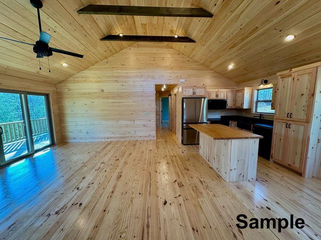 124 Hideout Lane, Murphy, NC 28906