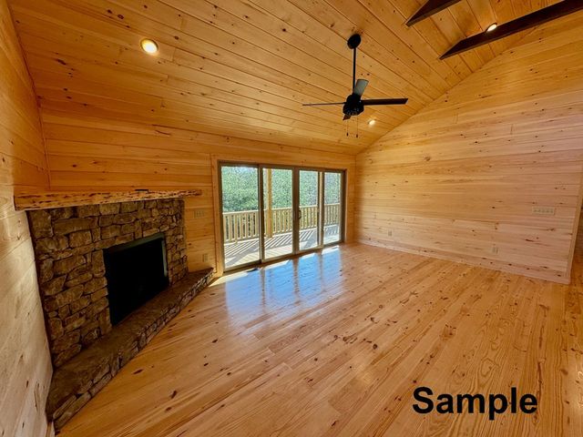 124 Hideout Lane, Murphy, NC 28906