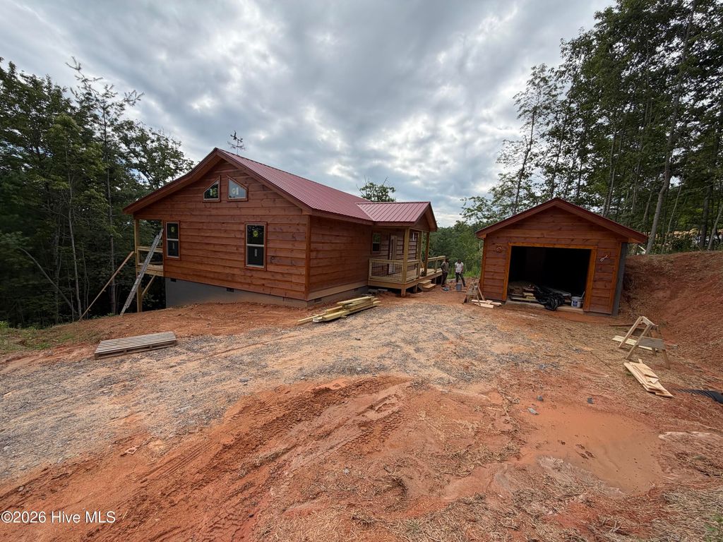 124 Hideout Lane, Murphy, NC 28906