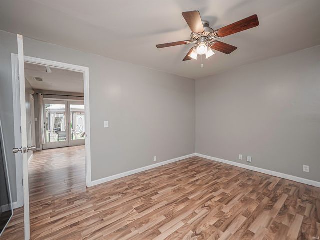 922 Forest Glen Drive, Evansville, IN 47712
