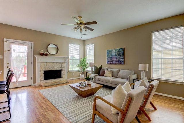 4016 Sable Oaks DR, Round Rock, TX 78664