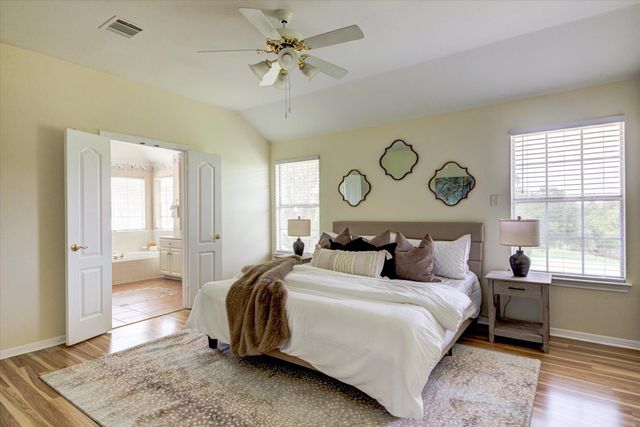 4016 Sable Oaks DR, Round Rock, TX 78664