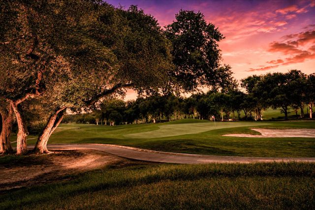 4016 Sable Oaks DR, Round Rock, TX 78664