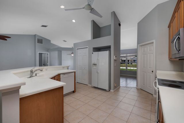 188 SW Klee Circle, Port St. Lucie, Port St Lucie, FL 34953