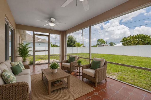 188 SW Klee Circle, Port St. Lucie, Port St Lucie, FL 34953