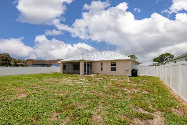 188 SW Klee Circle, Port St. Lucie, Port St Lucie, FL 34953