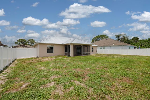 188 SW Klee Circle, Port St. Lucie, Port St Lucie, FL 34953