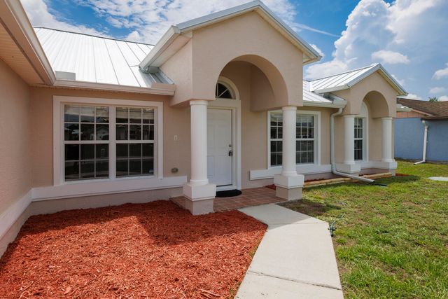 188 SW Klee Circle, Port St. Lucie, Port St Lucie, FL 34953