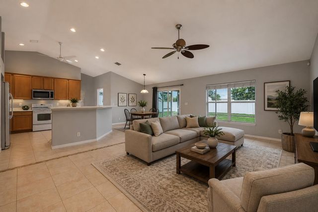 188 SW Klee Circle, Port St. Lucie, Port St Lucie, FL 34953