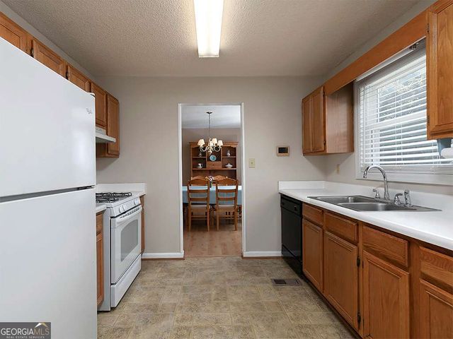 5331 Moon Road, Powder Springs, GA 30127