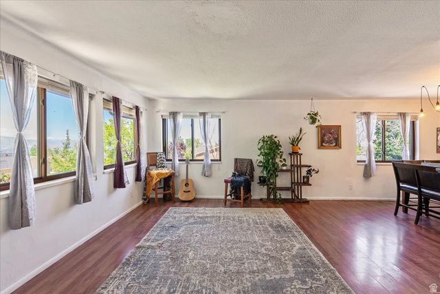 11 S CLARK LN, Elk Ridge, UT 84651