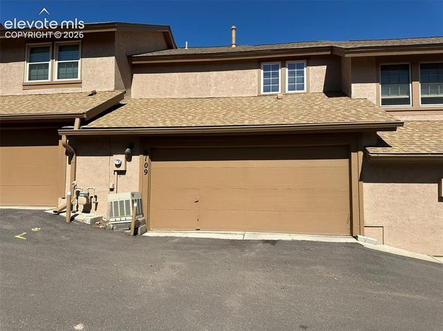 6109 Pine Hill Drive, Colorado Springs, CO 80918