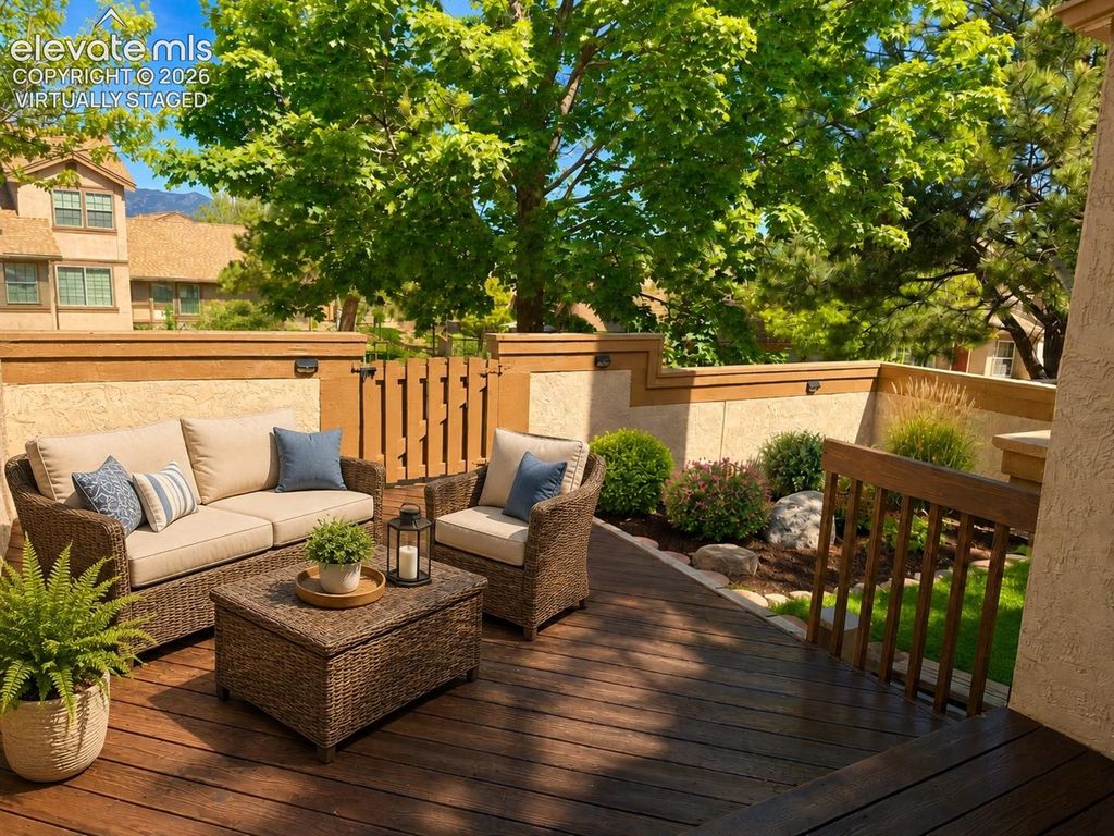 6109 Pine Hill Drive, Colorado Springs, CO 80918 — photo 2