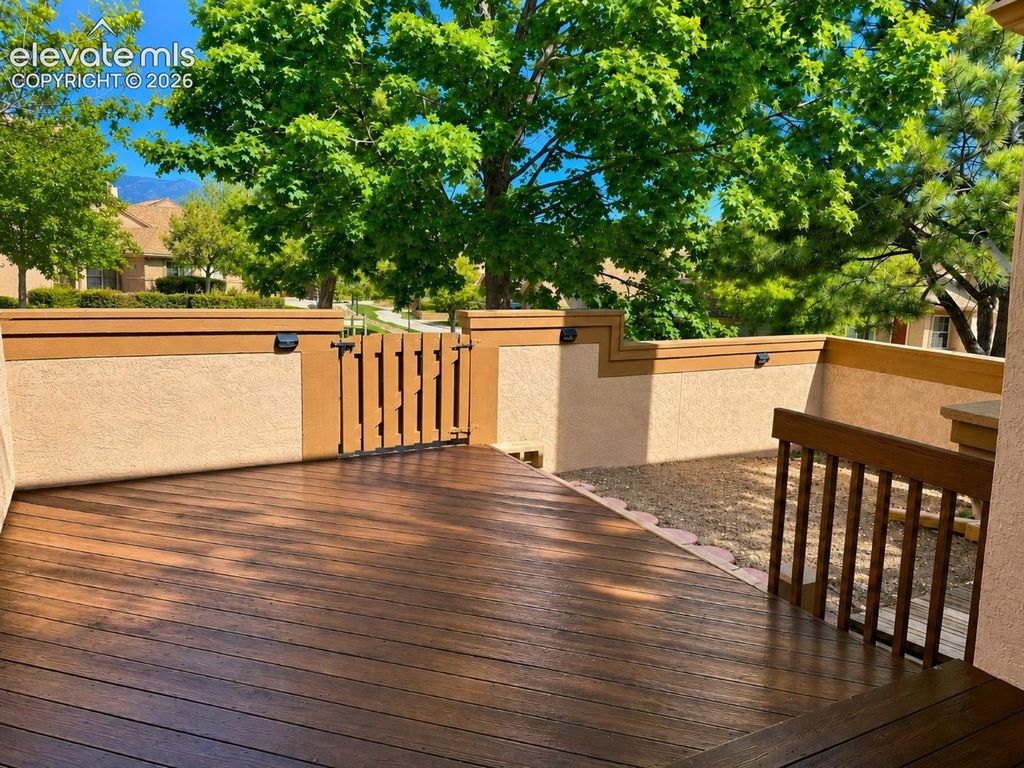 6109 Pine Hill Drive, Colorado Springs, CO 80918 — photo 3