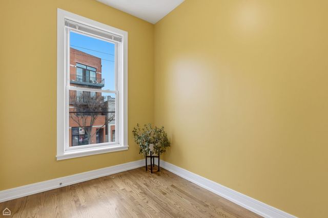 2523 W Chicago Avenue 2, Chicago, IL 60622