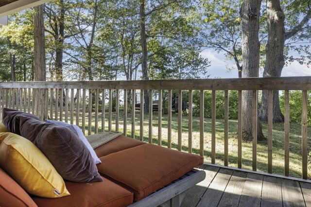 1600 Rocky Gap Road, Benton Twp, MI 49022