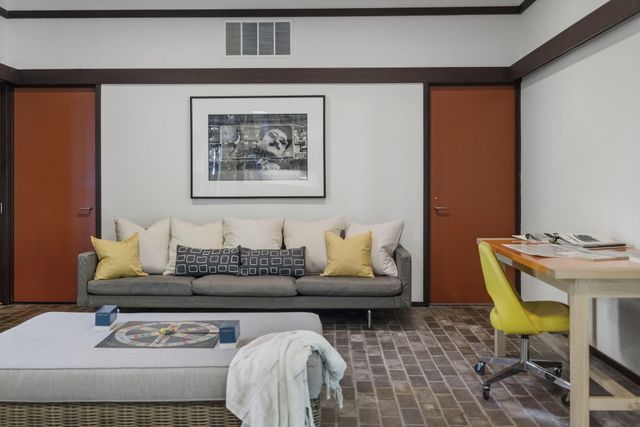 1600 Rocky Gap Road, Benton Twp, MI 49022