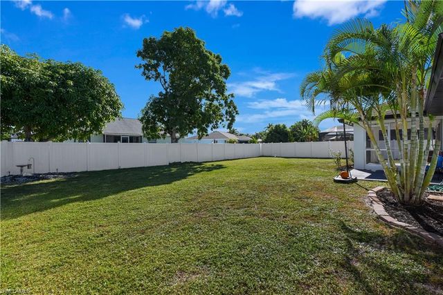 2533 SW 26th AVE, Cape Coral, FL 33914