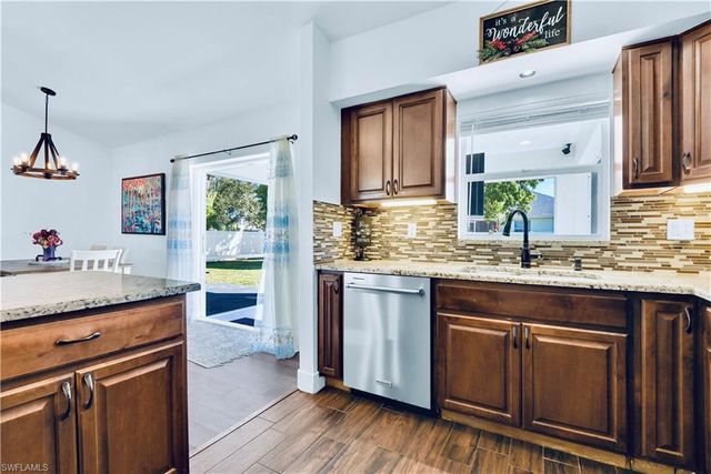 2533 SW 26th AVE, Cape Coral, FL 33914