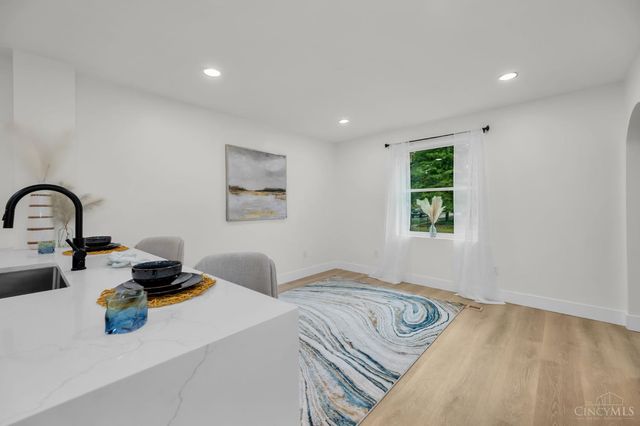 6502 Edwood Avenue, Cincinnati, OH 45224