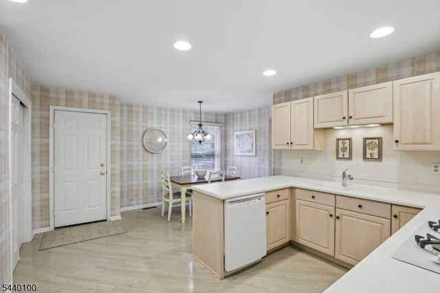 19 Chadwell Pl, Morris Twp., NJ 07960