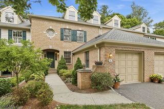 19 Chadwell Pl, Morris Twp., NJ 07960