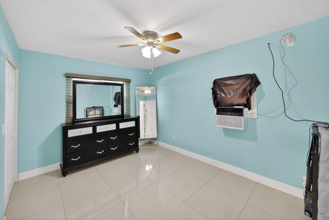 1020 Avon Road, West Palm Beach, FL 33401