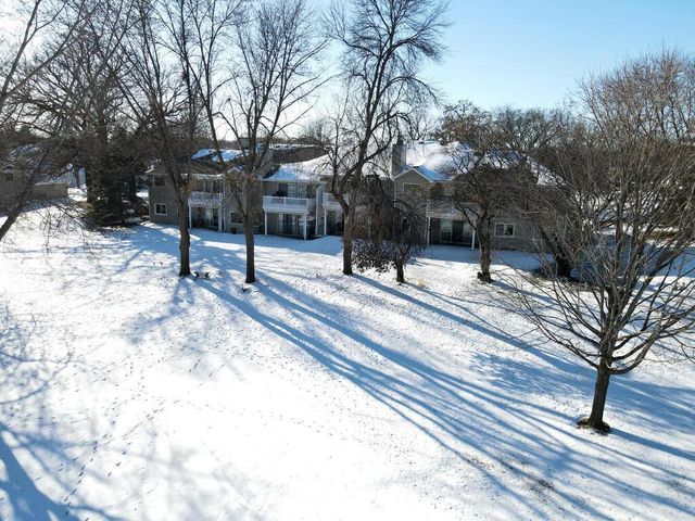 14432 Fairway Drive 172, Eden Prairie, MN 55344